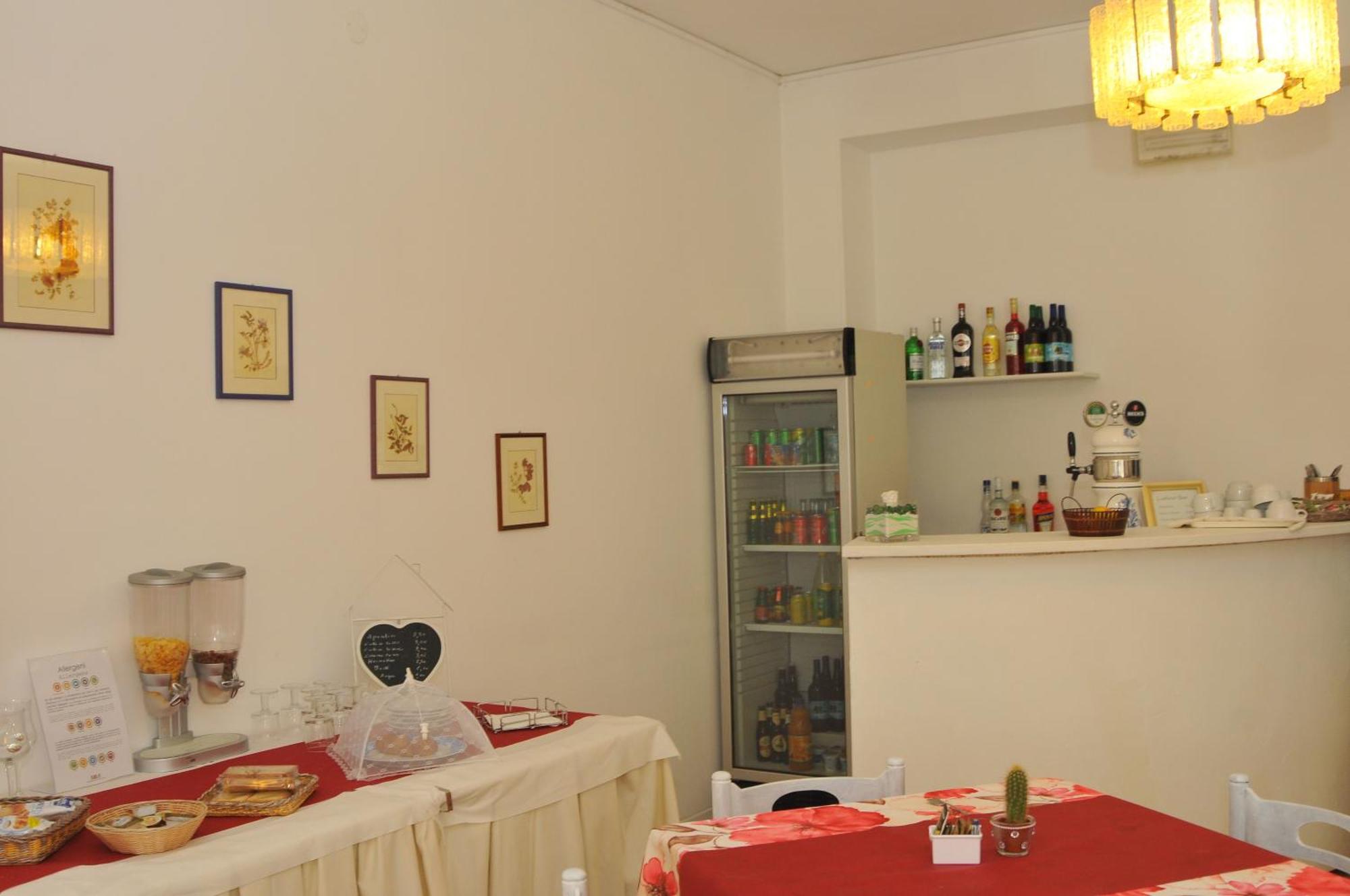 Pensione Elena Misano Adriatico Ngoại thất bức ảnh